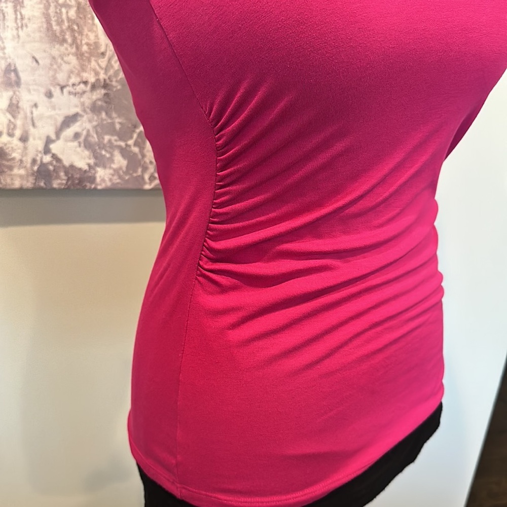 White House Black Market XS shirt sleeve fuschia top - Picture 3 of 6